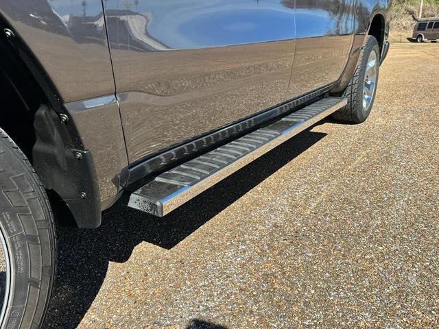 Photo of 2021 Granite Crystal Metallic Clearcoat RAM 1500