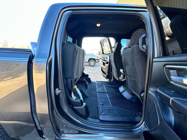 Photo of 2021 Granite Crystal Metallic Clearcoat RAM 1500
