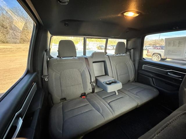 Photo of 2021 Granite Crystal Metallic Clearcoat RAM 1500