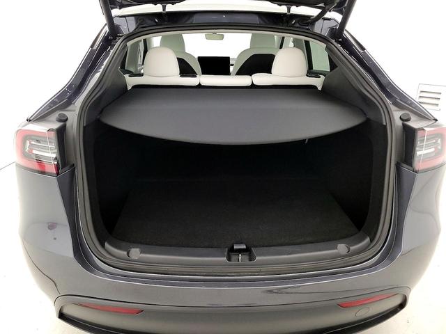 Photo of 2023 Gray Tesla Model Y