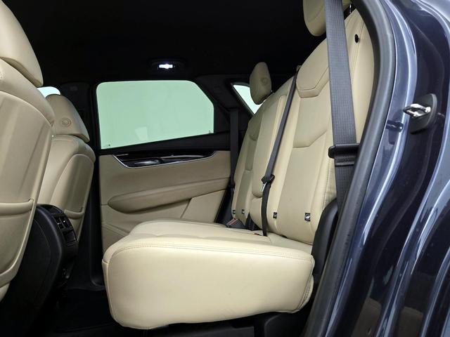 Photo of 2019 Blue Cadillac XT5