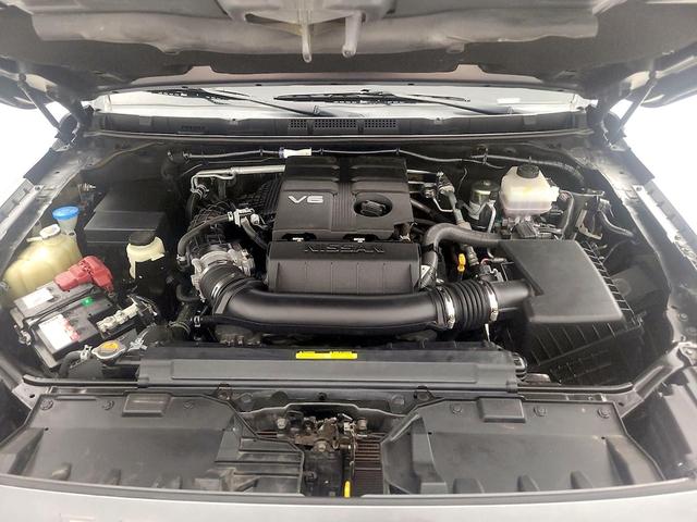 Photo of 2022 Gray Nissan Frontier