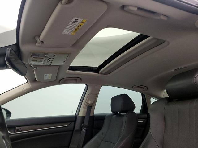 Photo of 2018 Gray Honda Accord