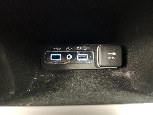 Photo of 2019 Red Jeep Grand Cherokee