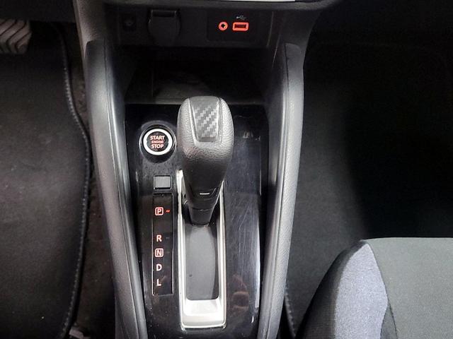 Photo of 2024 Blue Nissan Versa
