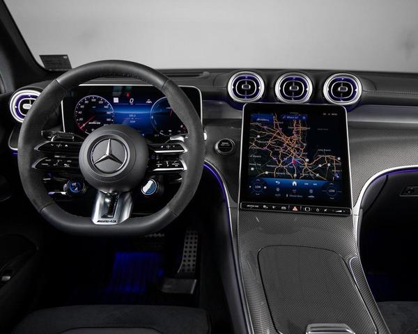 Photo of 2025 Silver Mercedes-Benz AMG GLC 63