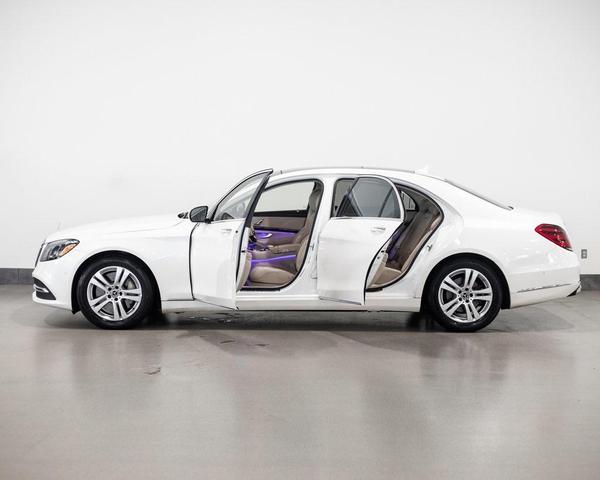 Photo of 2019 White / Beige Mercedes-Benz S-Class