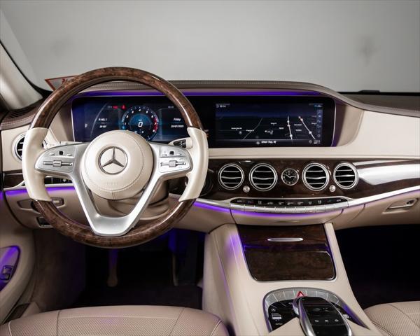 Photo of 2019 White / Beige Mercedes-Benz S-Class