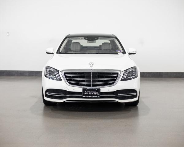 Photo of 2019 White / Beige Mercedes-Benz S-Class