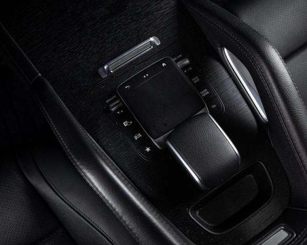 Photo of 2022 Selenite Mercedes-Benz GLE 450
