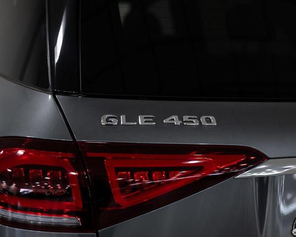 Photo of 2022 Selenite Mercedes-Benz GLE 450