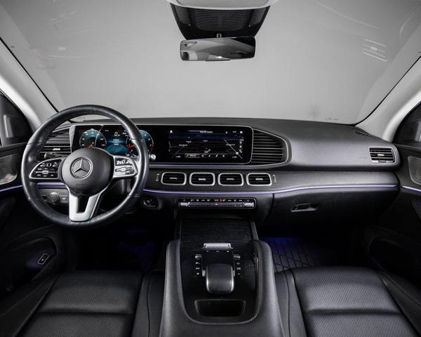 Photo of 2023 White Mercedes-Benz GLE 350