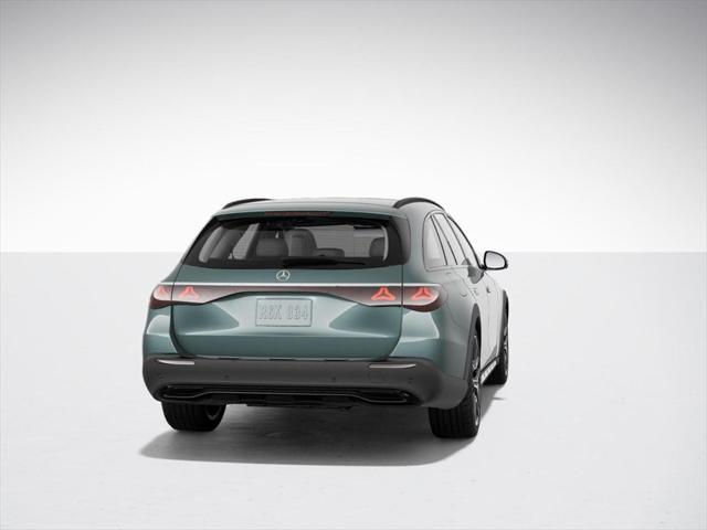 Photo of 2024 Silver Metallic Mercedes-Benz E-Class