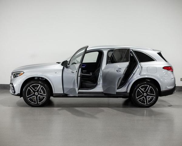 Photo of 2025 Silver / Black Mercedes-Benz GLC 350e