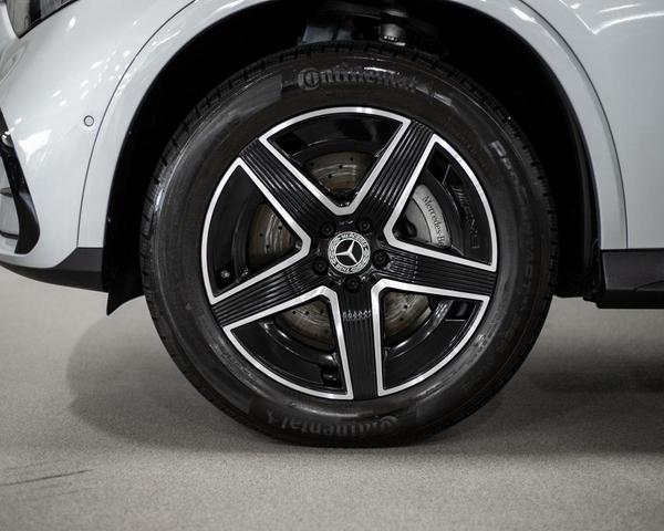 Photo of 2025 Silver / Black Mercedes-Benz GLC 350e