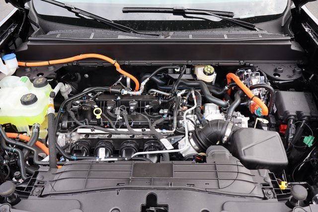 Photo of 2025 Shadow Black Ford Maverick