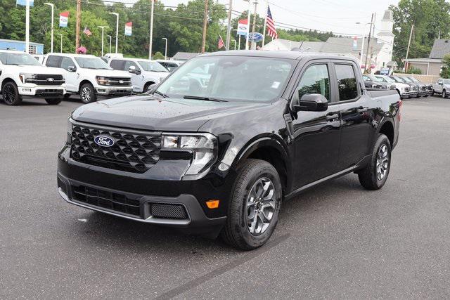 Photo of 2025 Shadow Black Ford Maverick