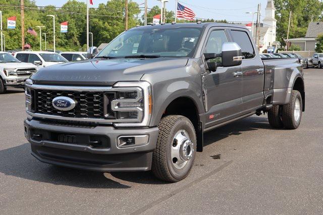 Photo of 2025 Carbonized Gray Metallic Ford F-350