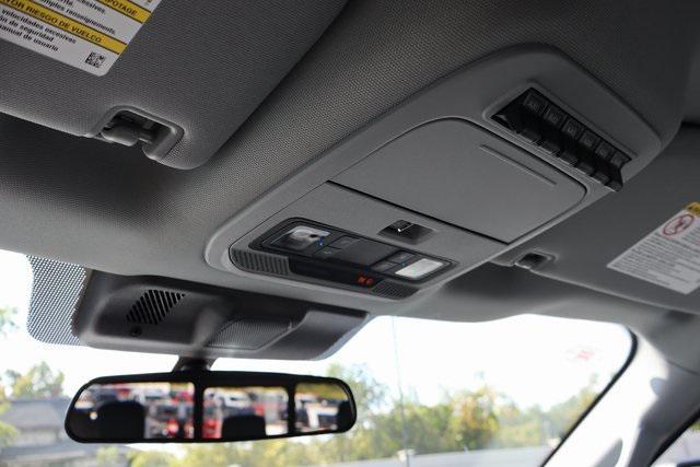 Photo of 2026 Oxford White Ford F-250