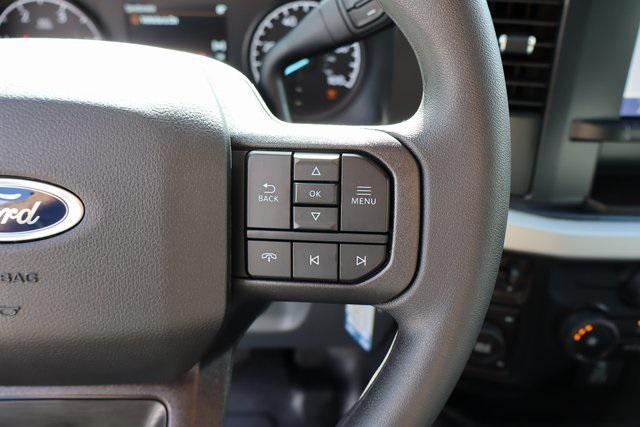 Photo of 2026 Oxford White Ford F-250