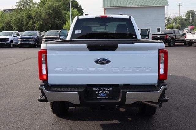 Photo of 2025 Oxford White Ford F-350