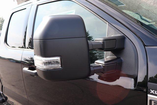 Photo of 2025 Agate Black Metallic Ford F-350