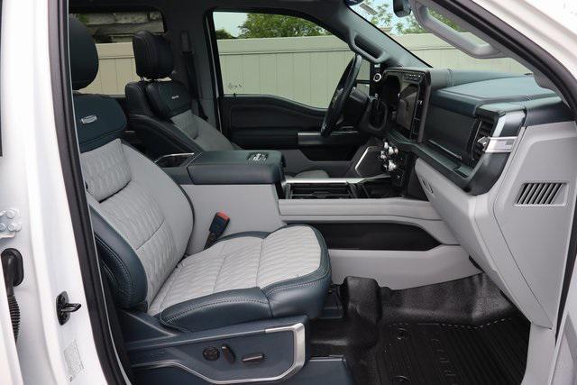 Photo of 2024 Star White Metallic Tri-Coat Ford F-350