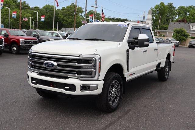 Photo of 2024 Star White Metallic Tri-Coat Ford F-350