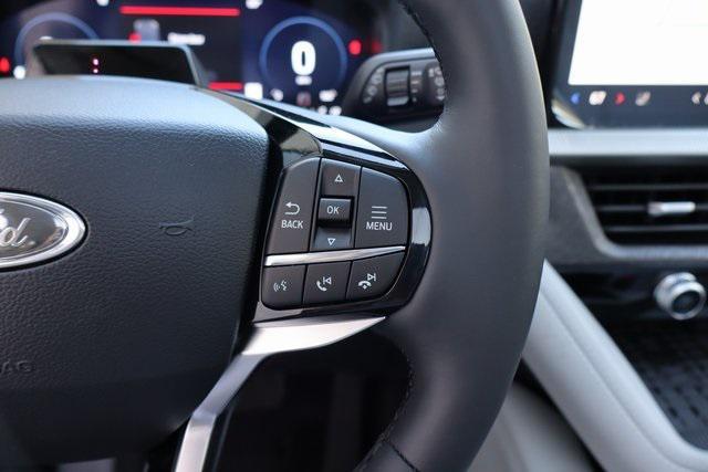 Photo of 2025 Agate Black Metallic Ford Explorer