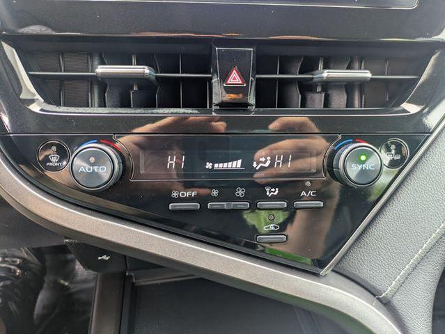 Photo of 2024 Ice Cap Toyota Camry