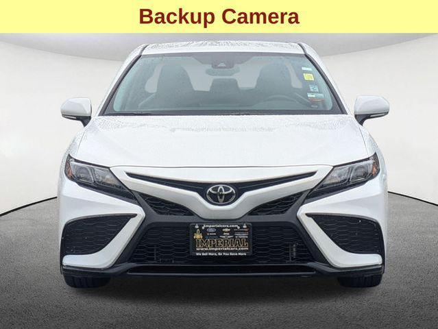 Photo of 2024 Ice Cap Toyota Camry
