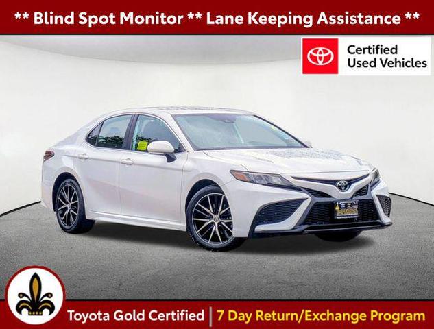 Photo of 2024 Ice Cap Toyota Camry