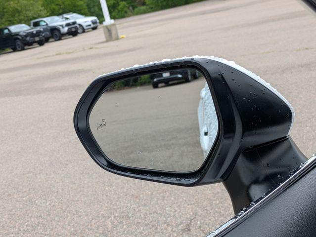 Photo of 2024 Ice Cap Toyota Camry