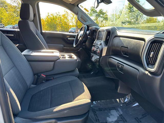Photo of 2021 Summit White GMC Sierra 1500