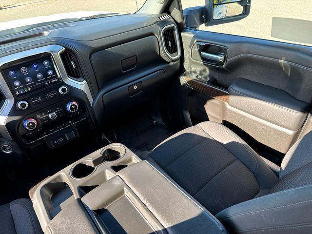 Photo of 2021 Summit White GMC Sierra 1500