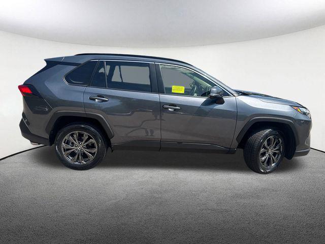 Photo of 2023 Gray Toyota RAV4 Hybrid