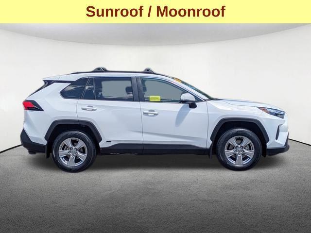 Photo of 2023 Ice Cap Toyota RAV4 Hybrid