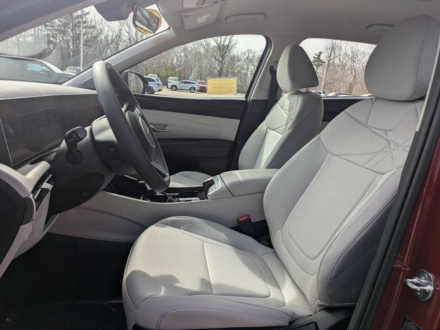 Photo of 2025 Ultimate Red Hyundai TUCSON