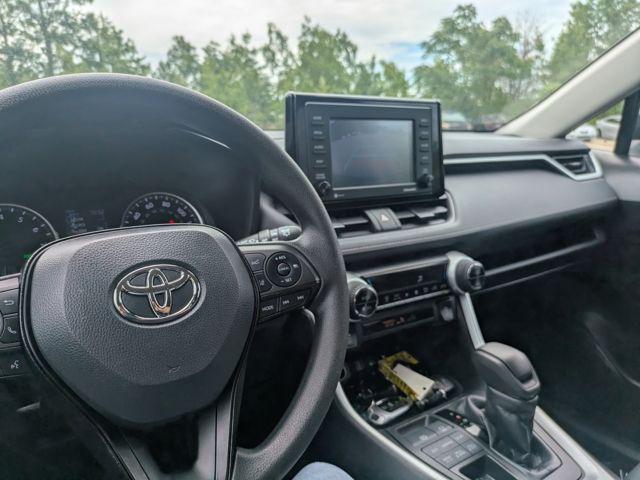 Photo of 2022 Gray Toyota RAV4