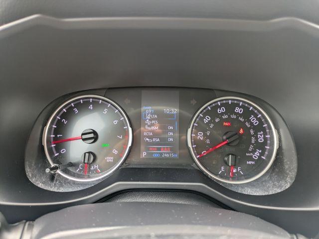 Photo of 2022 Gray Toyota RAV4