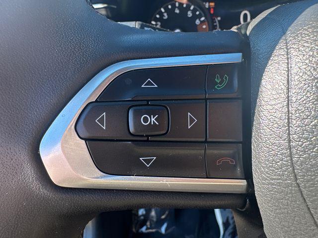 Photo of 2023 Granite Crystal Metallic Clearcoat Jeep Compass