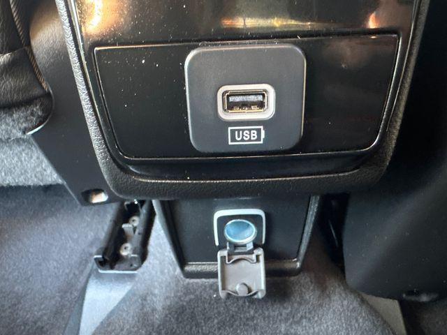 Photo of 2023 Granite Crystal Metallic Clearcoat Jeep Compass