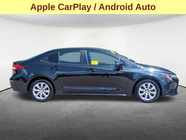 Photo of 2022 Black Sand Pearl Toyota Corolla