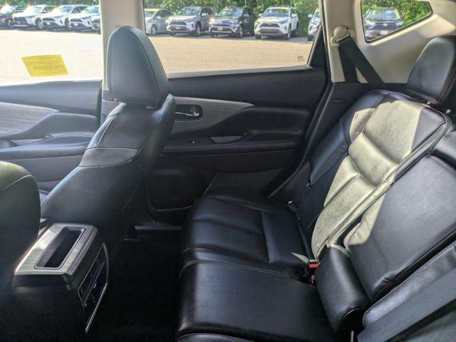 Photo of 2017 Pearl White Nissan Murano