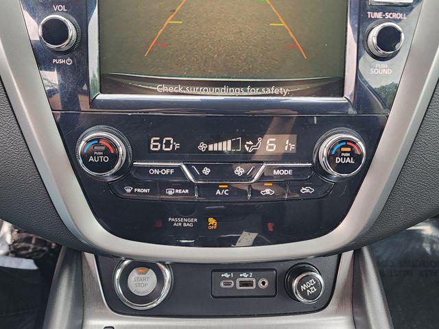 Photo of 2024 Super Black Nissan Murano