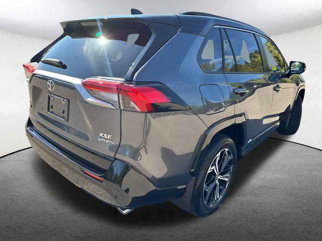 Photo of 2025 Magnetic Gray Metallic/Midnight Black Metallic Toyota RAV4 Hybrid