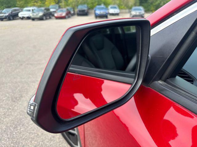 Photo of 2024 Runway Red Kia Niro