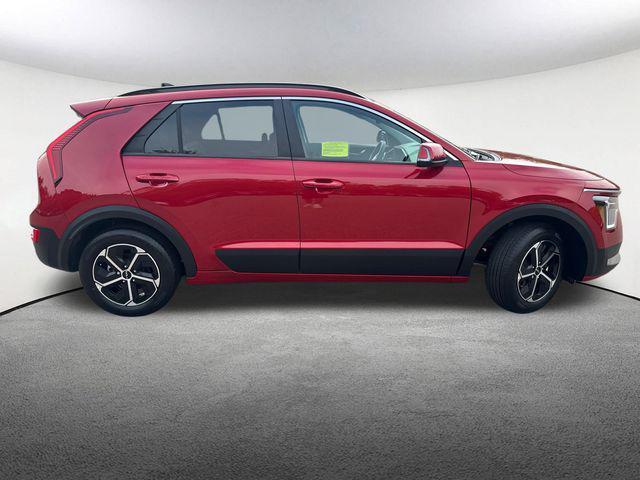 Photo of 2024 Runway Red Kia Niro