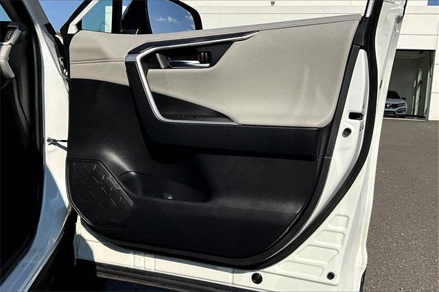 Photo of 2023 Wind Chill Pearl Toyota RAV4