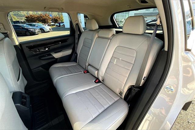 Photo of 2024 sparkle silver metallic Honda CR-V